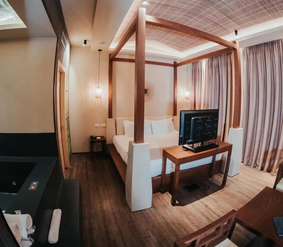 Emotional Grand Motel Fontaneto d'Agogna Exterior foto